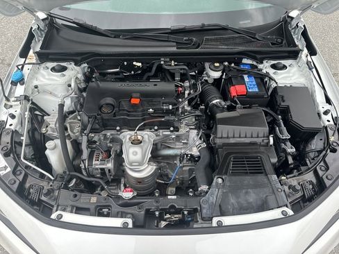 Used 2024 Honda Civic Sport image 30