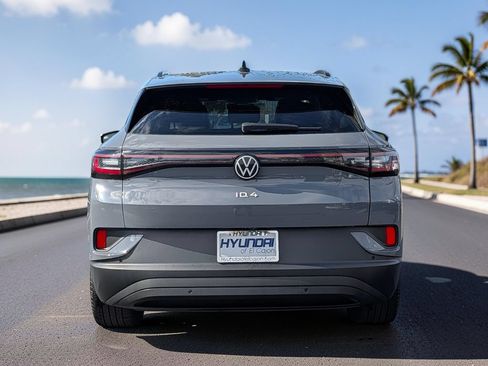 Used 2023 Volkswagen ID.4 Pro S RWD image 6