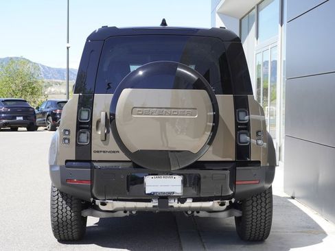 New 2026 Land Rover Defender 110 S AWD/4WD image 6