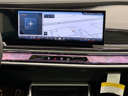 New 2026 BMW 740i w/ Premium Package RWD image 18