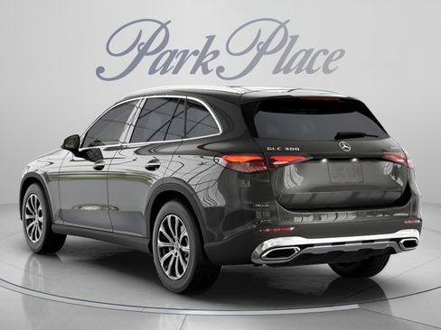 Certified 2026 Mercedes-Benz GLC 300 4MATIC image 14