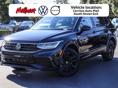 Used 2022 Volkswagen Tiguan SE R-Line