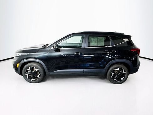 Certified 2024 Kia Seltos EX AWD/4WD image 8