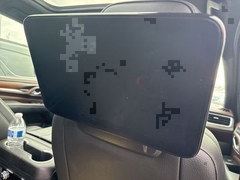 Used 2021 GMC Yukon Denali w/ Denali Premium Package image 42