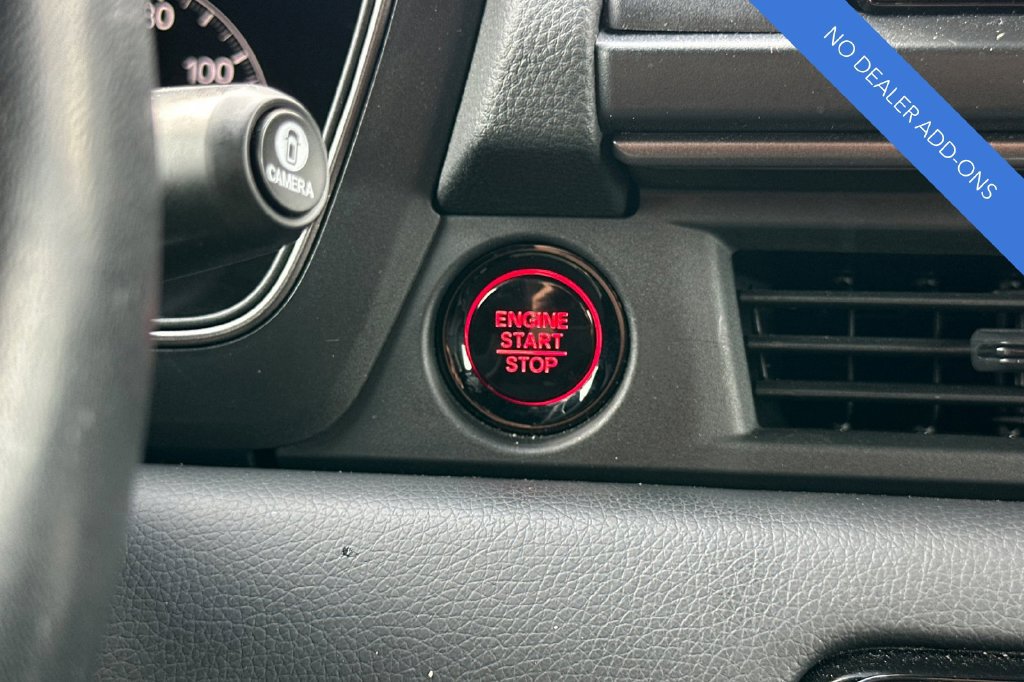 Certified 2025 Honda Pilot TrailSport image 26