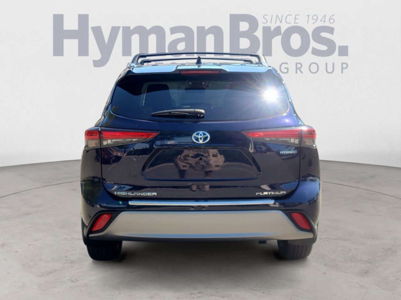 Used 2023 Toyota Highlander Platinum AWD/4WD image 4