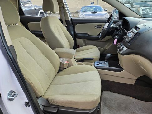 Used 2010 Hyundai Elantra GLS w/ Sunroof Pkg 3 FWD image 32