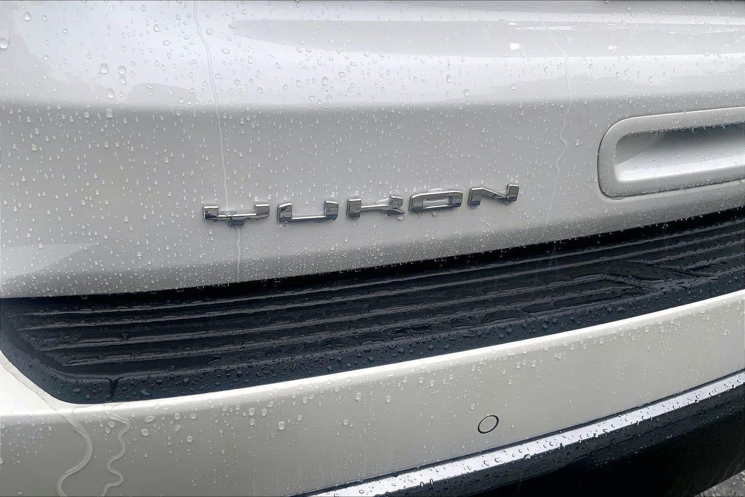 Used 2023 GMC Yukon XL Denali Ultimate AWD/4WD image 8