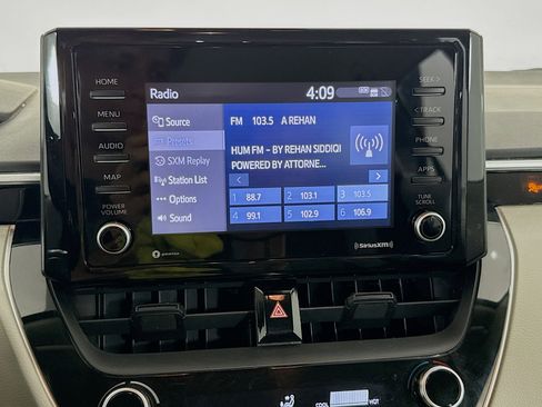 Used 2022 Toyota Corolla L FWD image 17