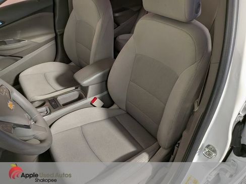 Used 2018 Chevrolet Cruze LT w/ Convenience Package FWD image 27