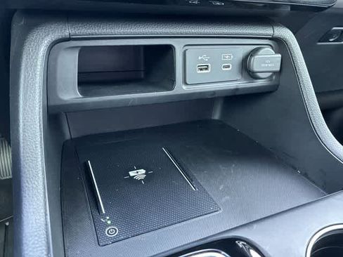 Certified 2025 Honda Pilot Touring image 33