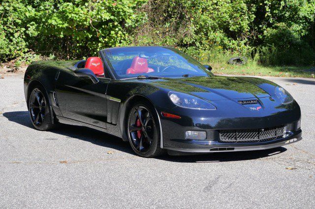 Used 2013 Chevrolet Corvette Grand Sport w/ 3LT Preferred Equipment Group RWD image 4
