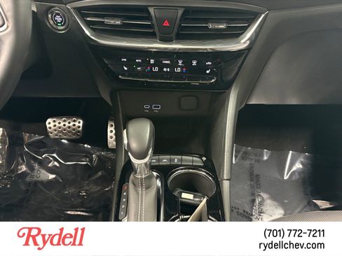 Used 2024 Buick Encore GX Avenir w/ Avenir Convenience Package AWD/4WD image 15