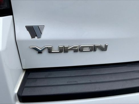 Used 2020 GMC Yukon SLT AWD/4WD image 24