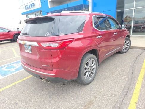 Used 2019 Chevrolet Traverse Premier w/ LPO, Floor Liner Package AWD/4WD image 2