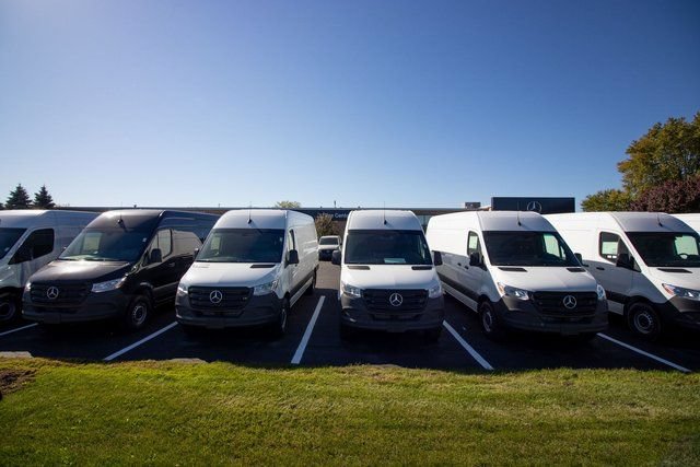 Used 2026 Mercedes-Benz Sprinter 2500 image 14
