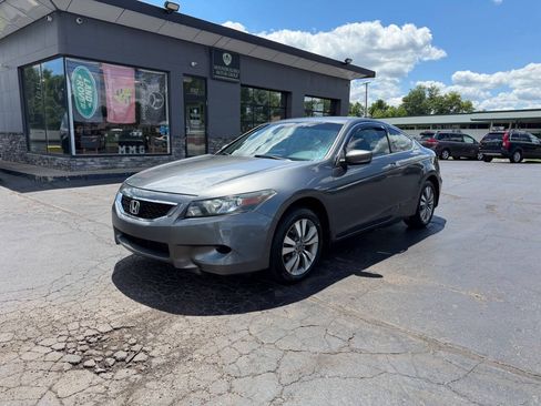 Used 2009 Honda Accord LX-S image 2