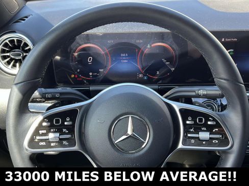 Used 2022 Mercedes-Benz GLA 250 4MATIC image 23