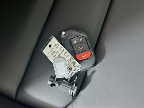 New 2025 Jeep Gladiator Rubicon image 20