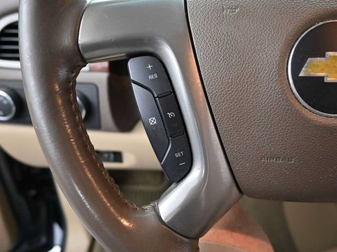 Used 2012 Chevrolet Silverado 3500 LTZ AWD/4WD image 15