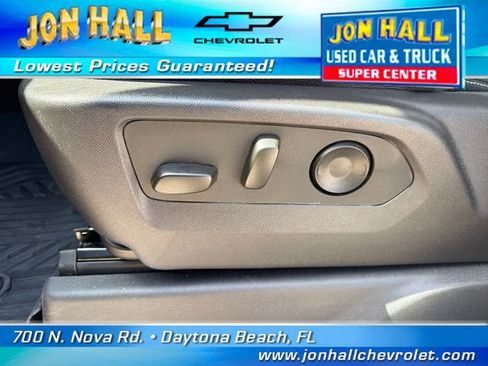 Used 2024 Chevrolet Silverado 1500 LT Trail Boss w/ Convenience Package II AWD/4WD image 21