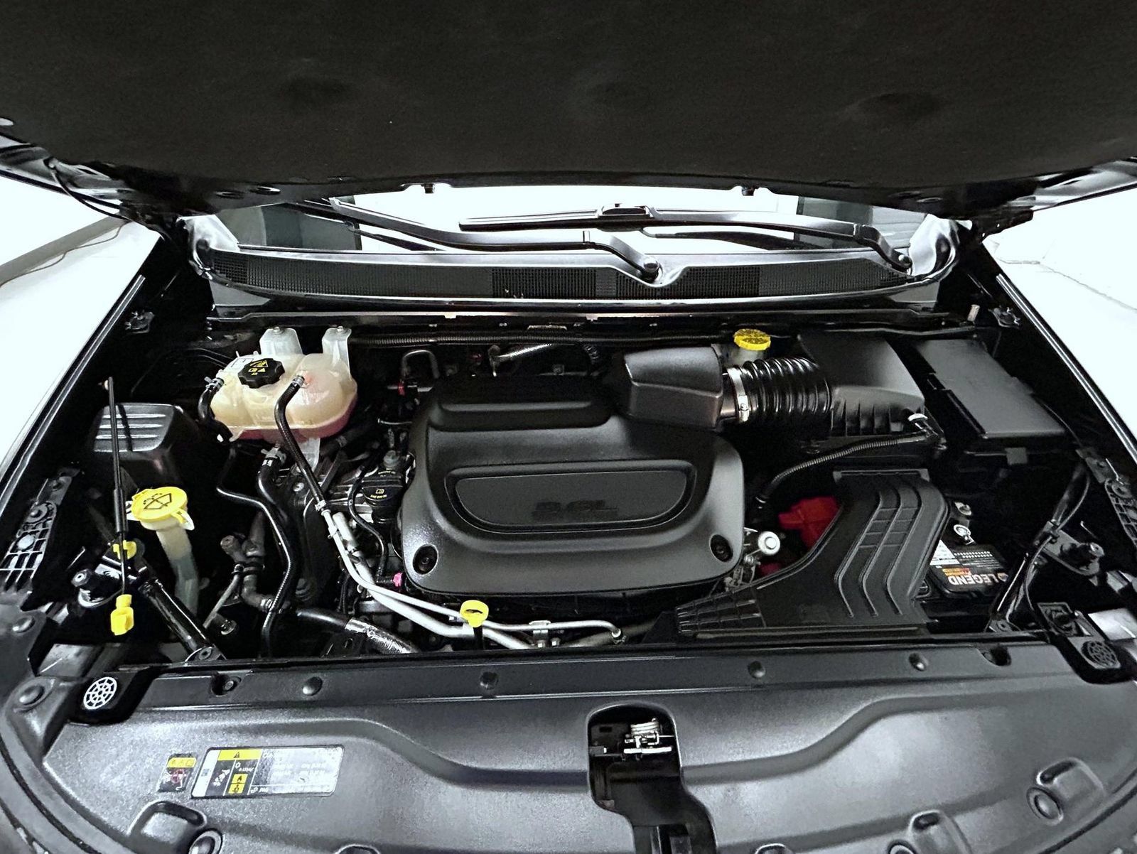 Used 2023 Chrysler Voyager LX FWD image 23
