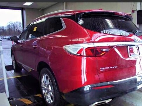 Used 2023 Buick Enclave Premium w/ Experience Buick Package AWD/4WD image 7