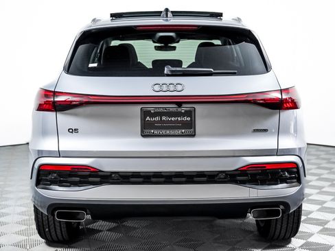 Certified 2025 Audi Q5 Premium Plus w/ Premium Plus AWD/4WD image 11