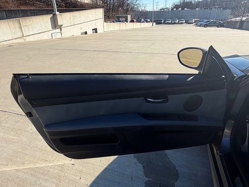 Used 2013 BMW M3 image 22