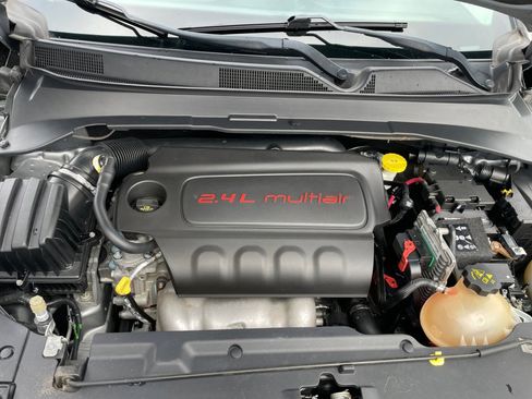 Used 2018 Jeep Compass Sport image 19