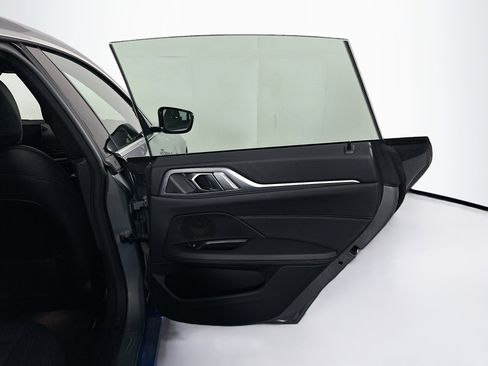 Used 2024 BMW i4 eDrive40 RWD image 31