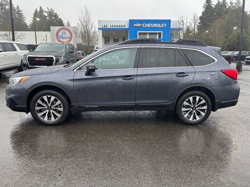 Used 2016 Subaru Outback 2.5i Limited image 8