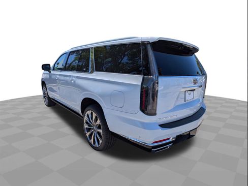 New 2026 Cadillac Escalade ESV Luxury image 6