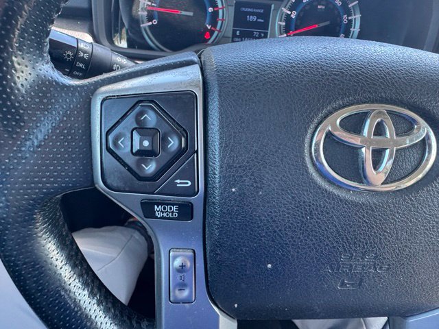 Used 2016 Toyota 4Runner SR5 AWD/4WD image 25
