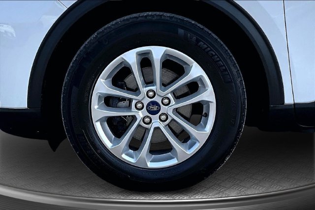 Used 2022 Ford Escape SE FWD image 31