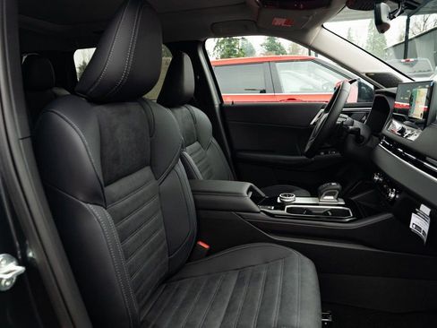 New 2026 Mitsubishi Outlander SE image 25