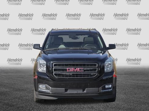 Used 2019 GMC Yukon SLT w/ Graphite Edition image 3