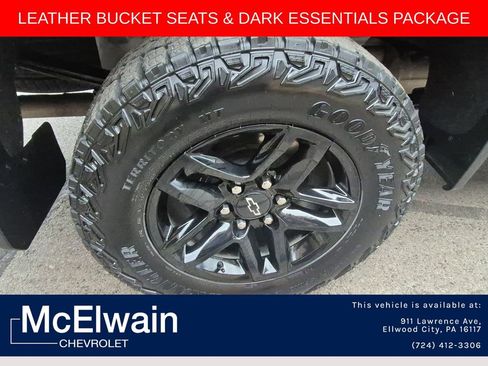 Used 2025 Chevrolet Silverado 1500 LT Trail Boss w/ Convenience Package II AWD/4WD image 17
