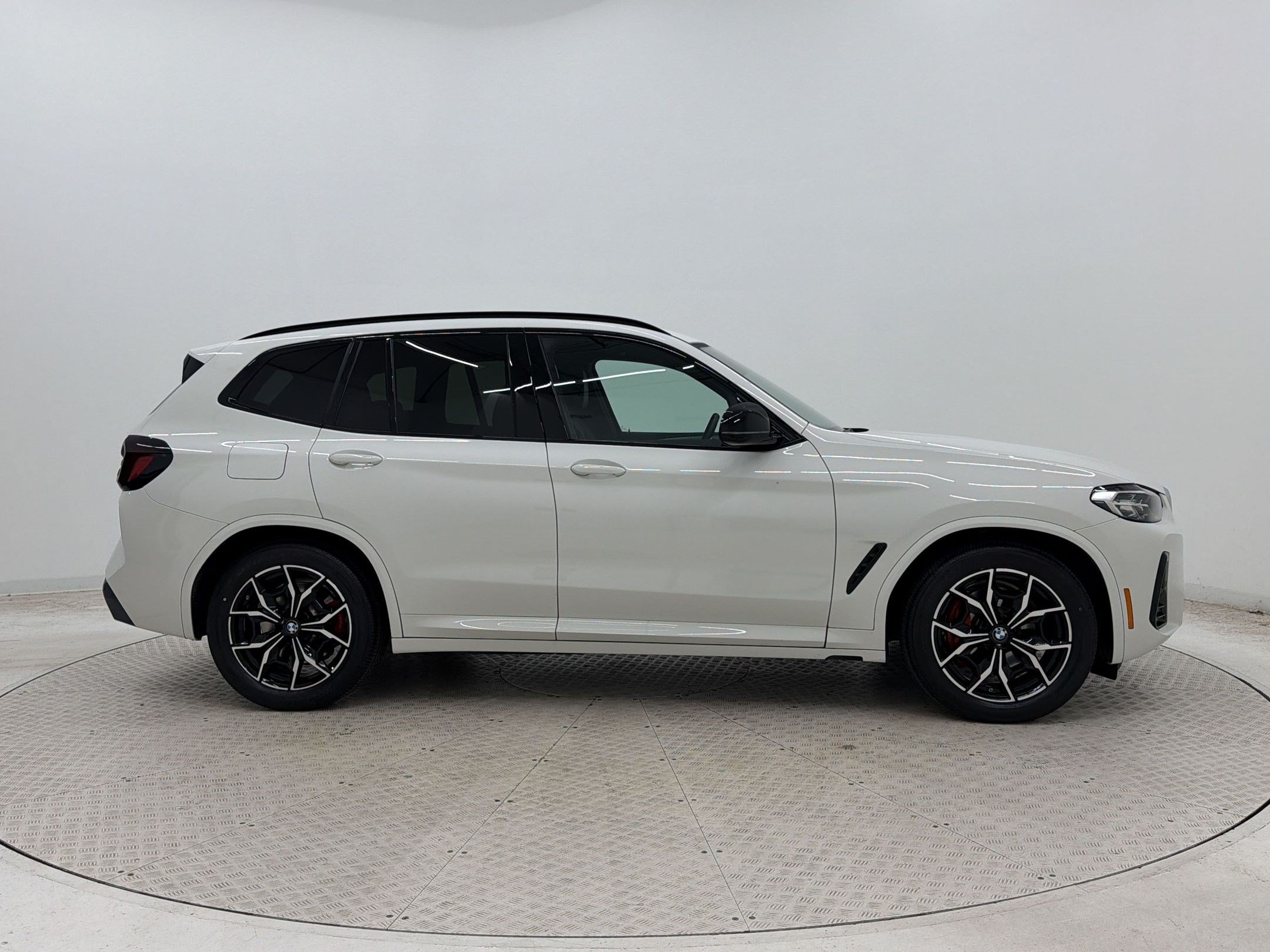 Certified 2024 BMW X3 M40i AWD/4WD image 8