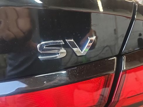 Certified 2024 Nissan Versa SV FWD image 16