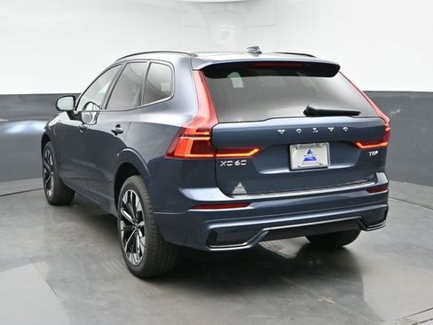 New 2026 Volvo XC60 T8 Plus w/ Protection Package Premier AWD/4WD image 8