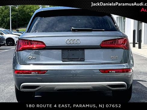 Used 2018 Audi Q5 2.0T w/ Premium Plus Package AWD/4WD image 4