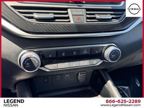 Certified 2023 Nissan Altima 2.5 SR w/ SR Premium Package FWD image 29