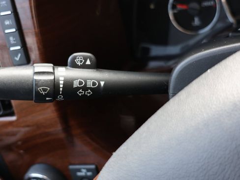 Used 2016 GMC Savana 2500 RWD image 25