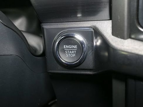Used 2026 Ford F150 Lariat AWD/4WD image 32