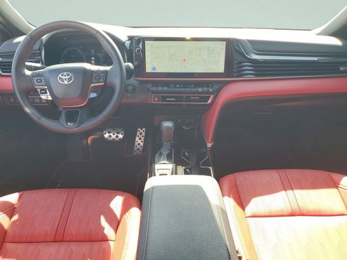 Used 2026 Toyota Camry XSE FWD image 11