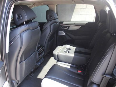 Certified 2025 Acura MDX SH-AWD w/ Technology Package image 10