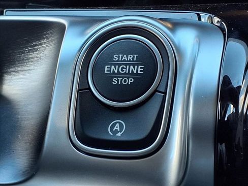 New 2026 Mercedes-Benz GLB 250 image 25