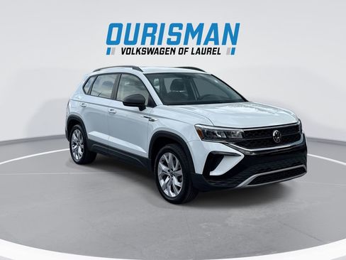 Used 2023 Volkswagen Taos S AWD/4WD image 2