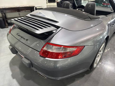 Used 2006 Porsche 911 Carrera 4 AWD/4WD image 40